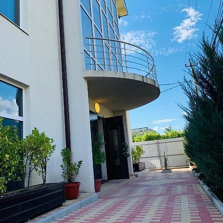 Bon Amour Гагра Екстериор снимка